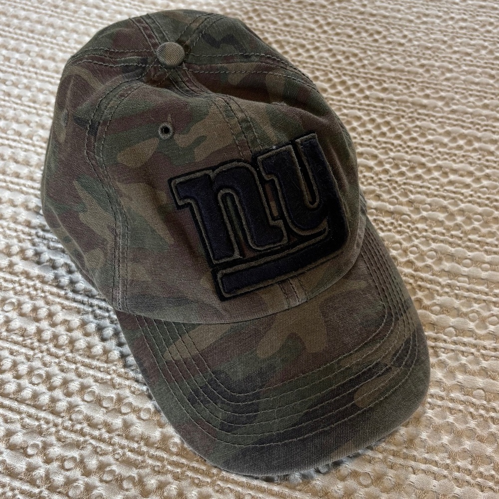New York Giants Fitted Hat
